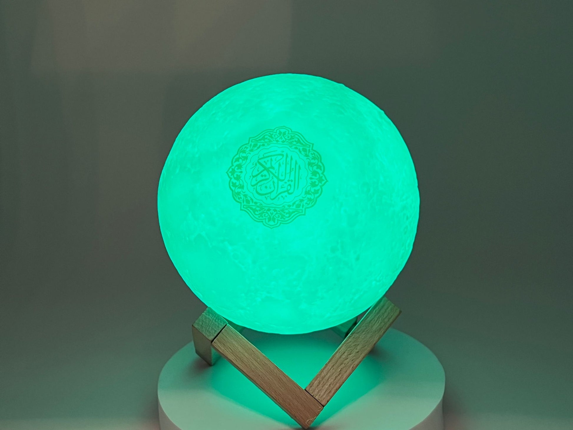 Green light Spherical Quranic Bluetooth Nightlight